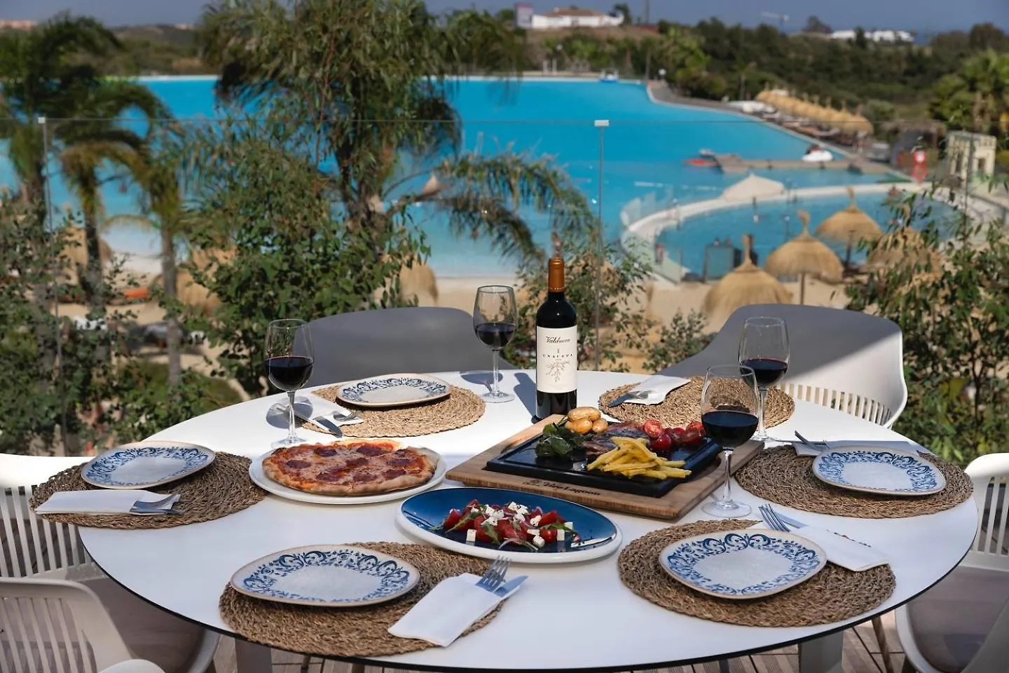 Alcazaba Lagoon Luxury Retreat 0*, 埃斯特波纳 西班牙