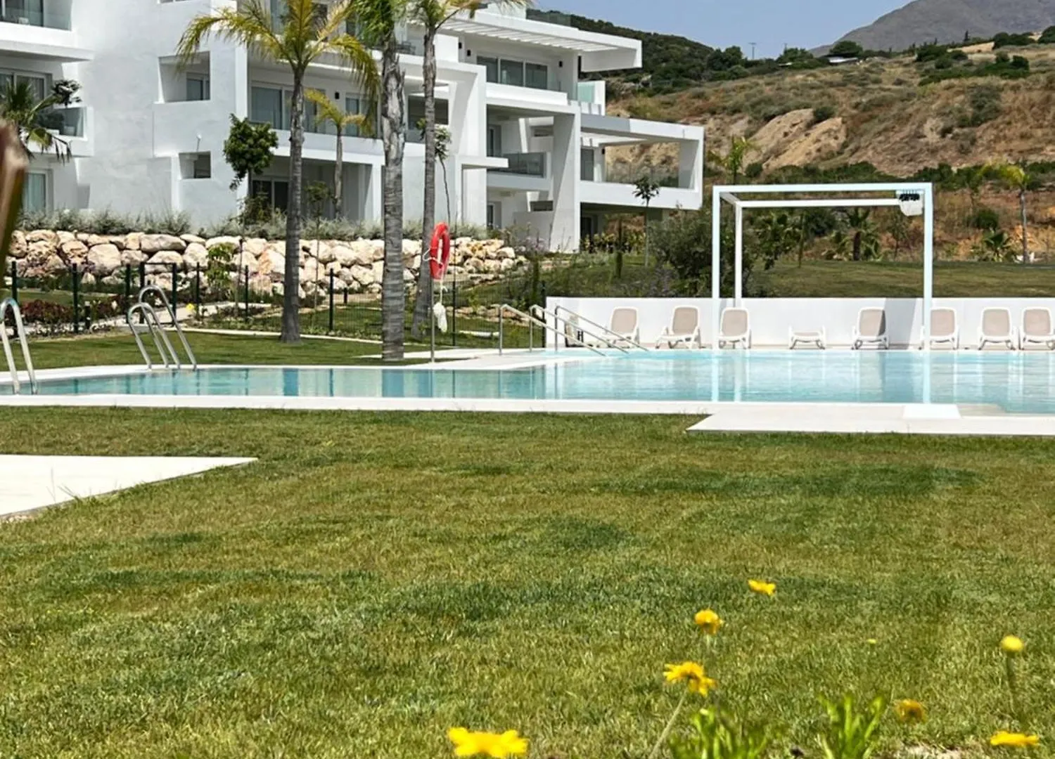 Alcazaba Lagoon Luxury Retreat